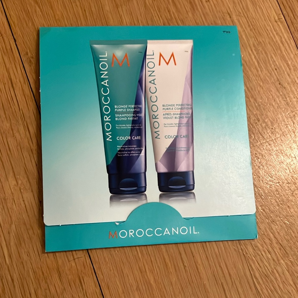 Moroccanoil Blonde Perfecting Shampoo and Conditioner Trial Set